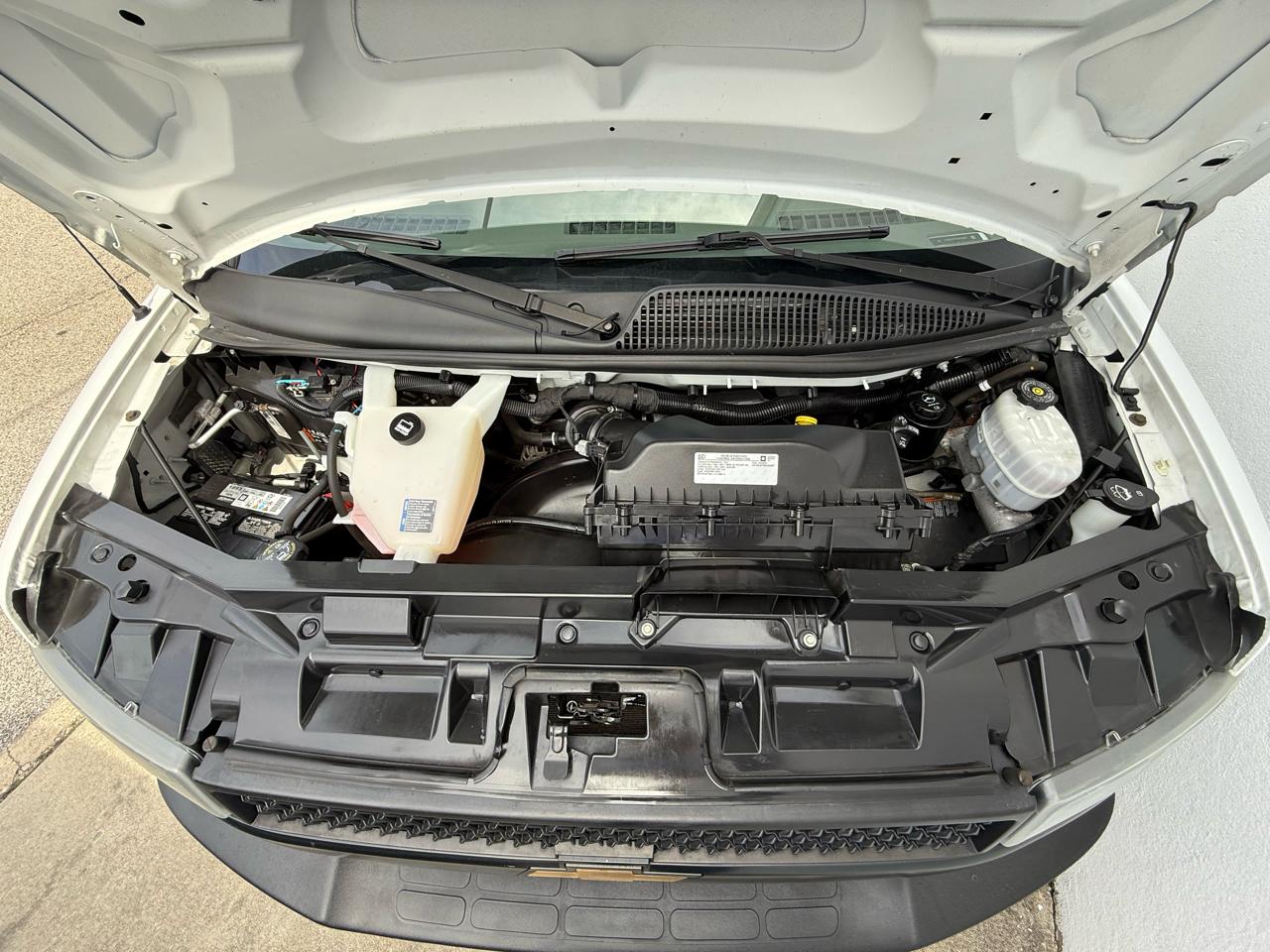 Chevrolet Express Cargo Van RWD 2500 135" 2021