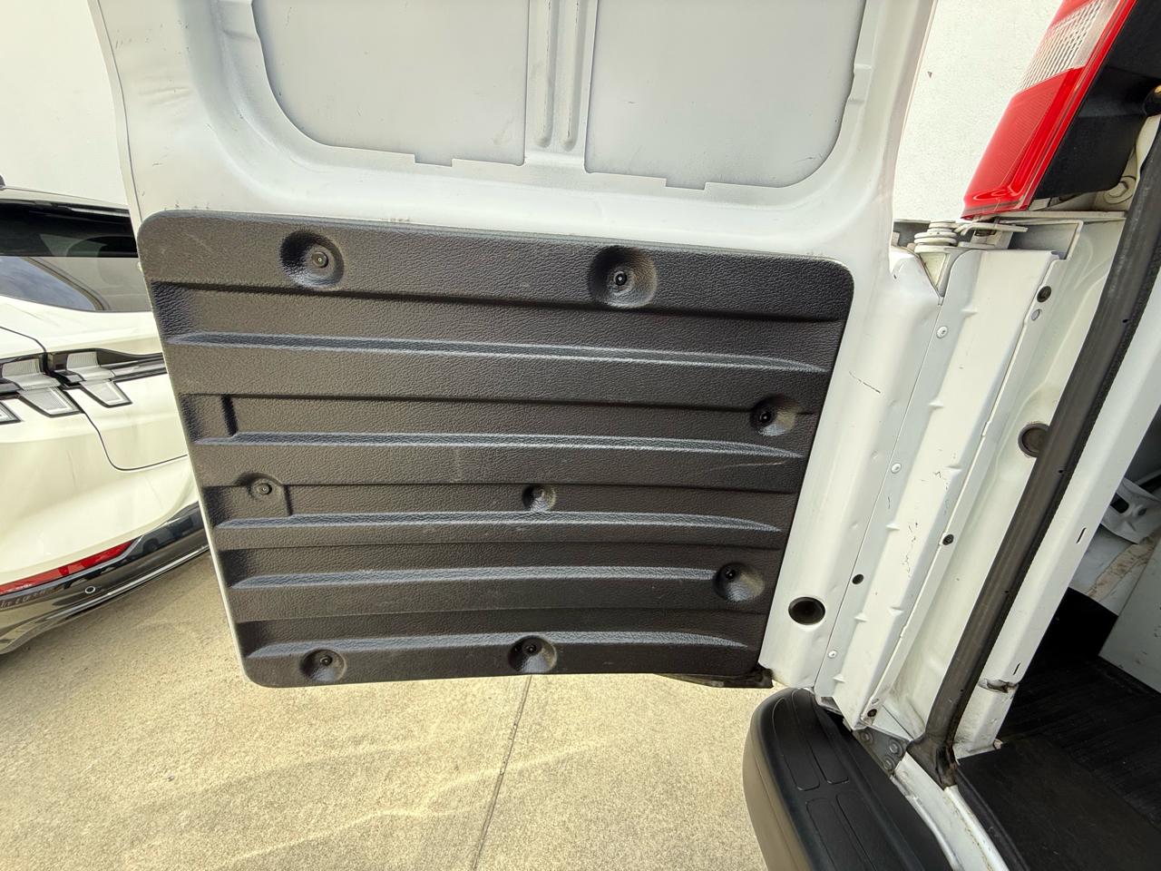 Chevrolet Express Cargo Van RWD 2500 135" 2021