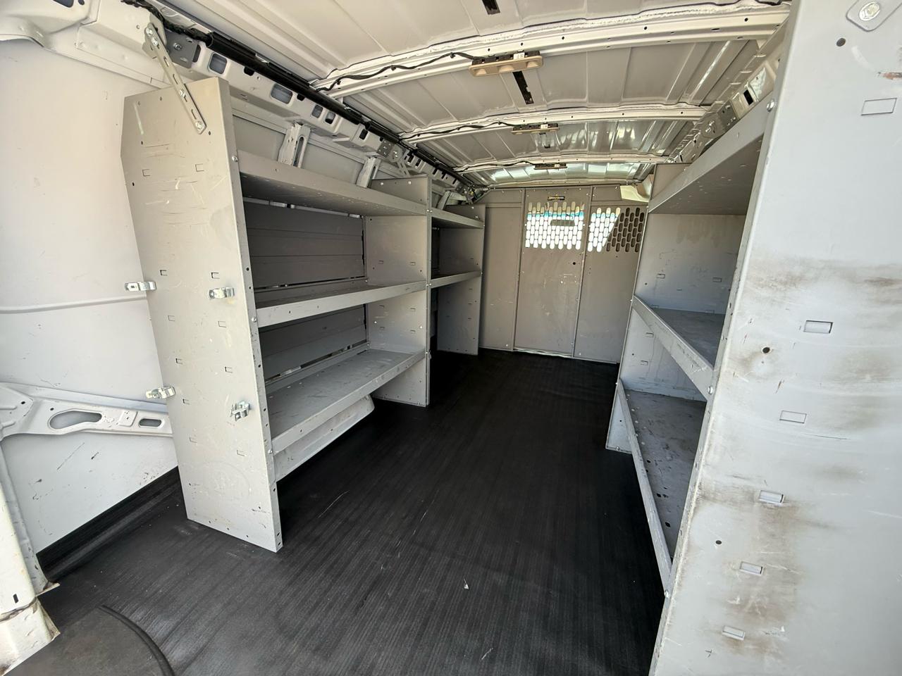 Chevrolet Express Cargo Van RWD 2500 135" 2021