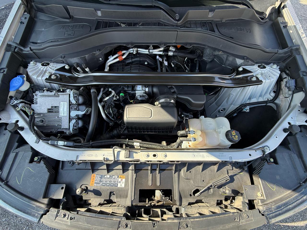 Chevrolet Express Cargo Van RWD 2500 135" 2021