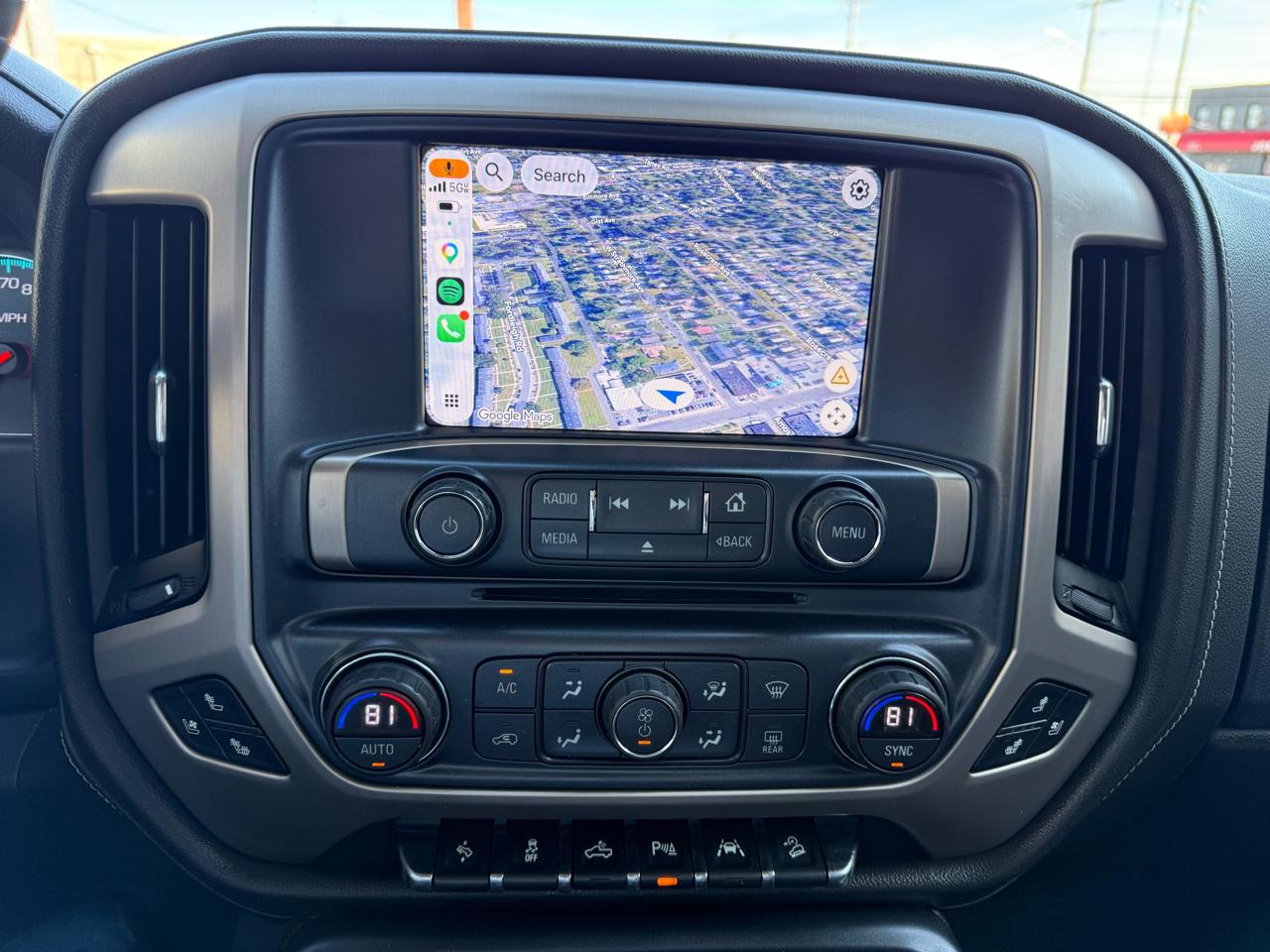 GMC Sierra 1500 4WD Crew Cab 143.5" Denali 2017