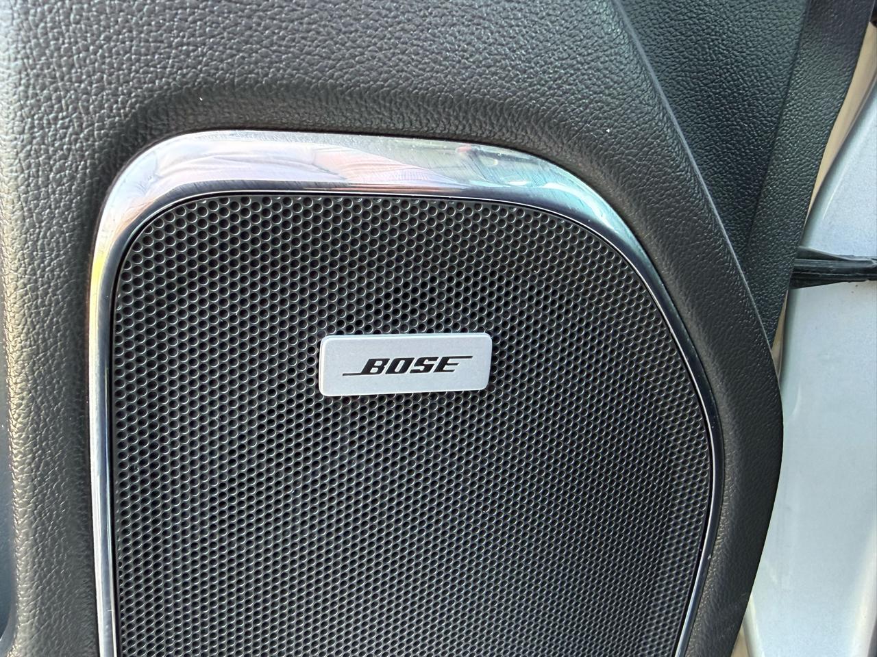 GMC Sierra 1500 4WD Crew Cab 143.5" Denali 2017