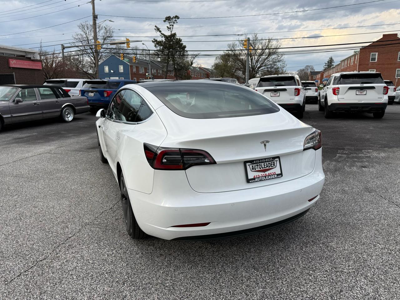 Tesla Model 3 Mid Range RWD *Ltd Avail* 2019