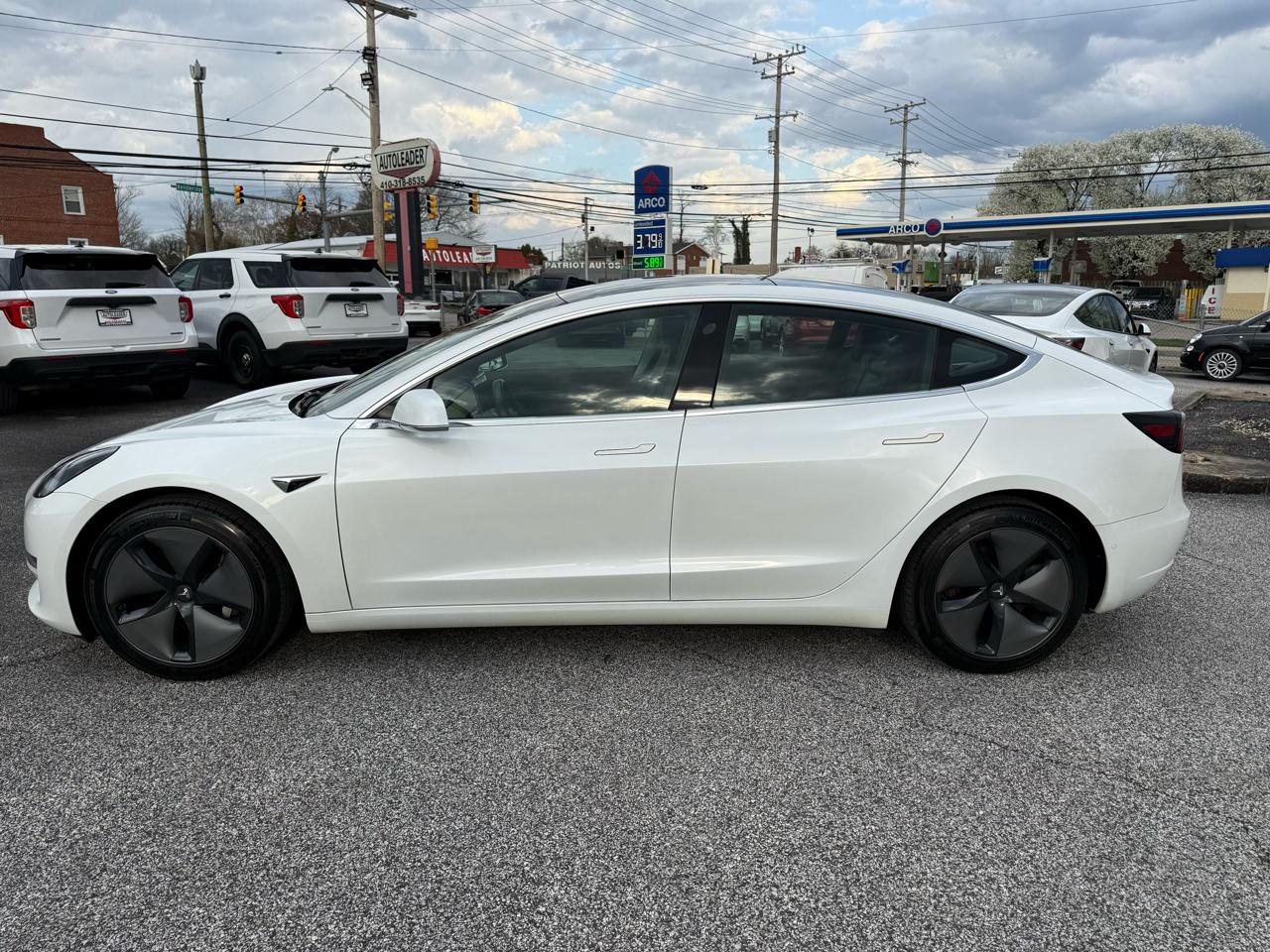 Tesla Model 3 Mid Range RWD *Ltd Avail* 2019