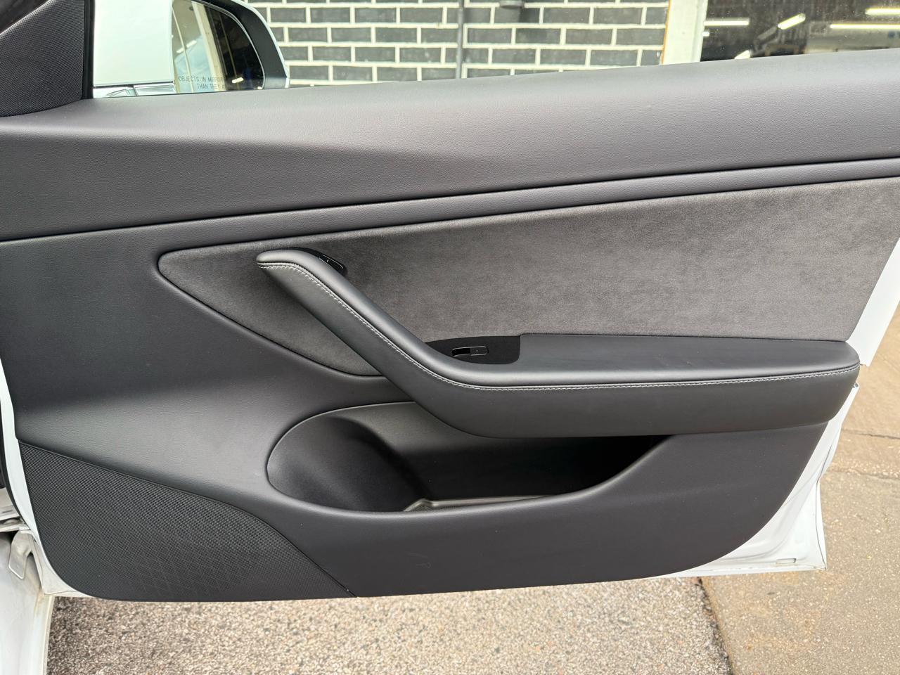 Tesla Model 3 Mid Range RWD *Ltd Avail* 2019