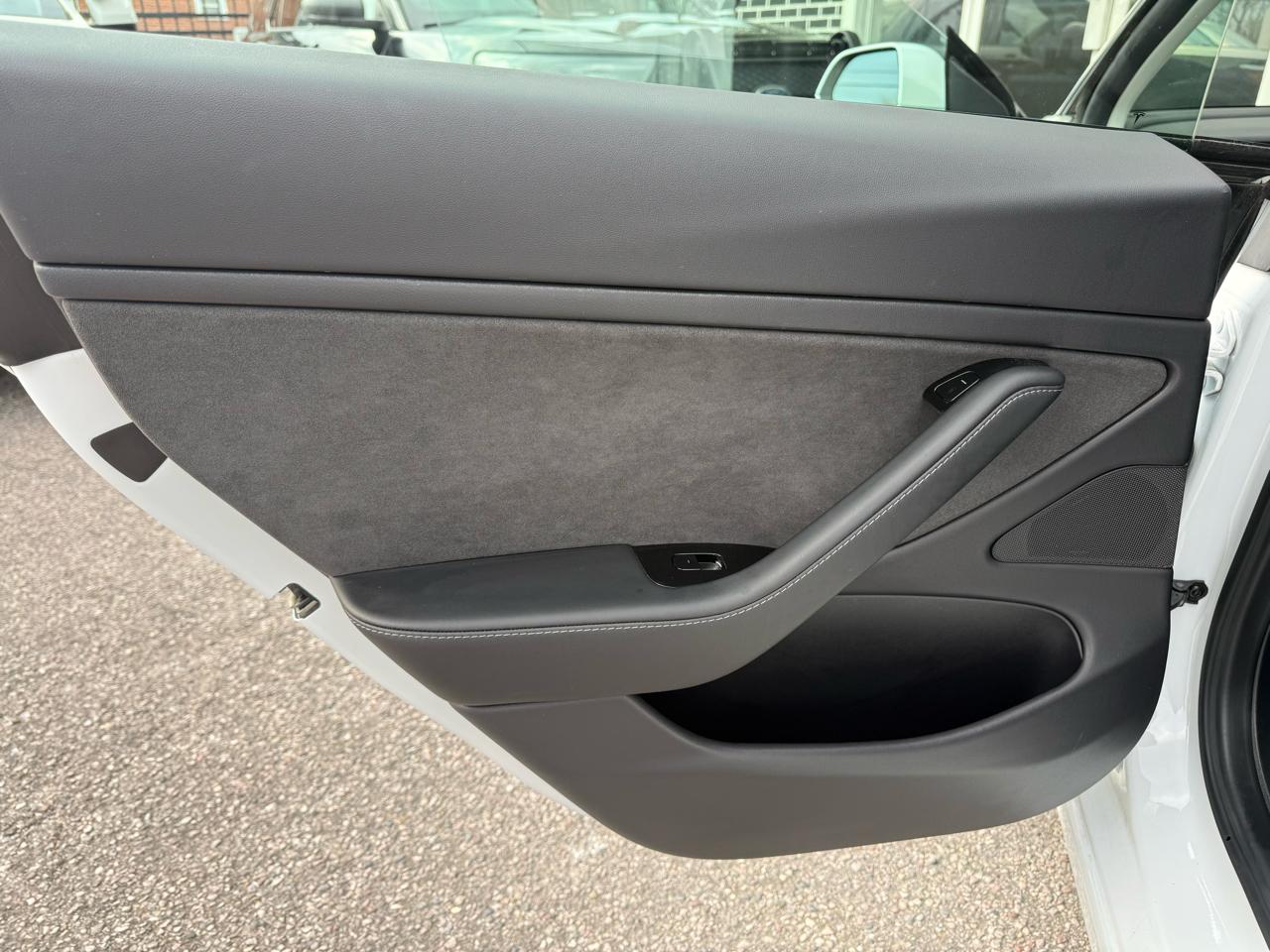 Tesla Model 3 Mid Range RWD *Ltd Avail* 2019