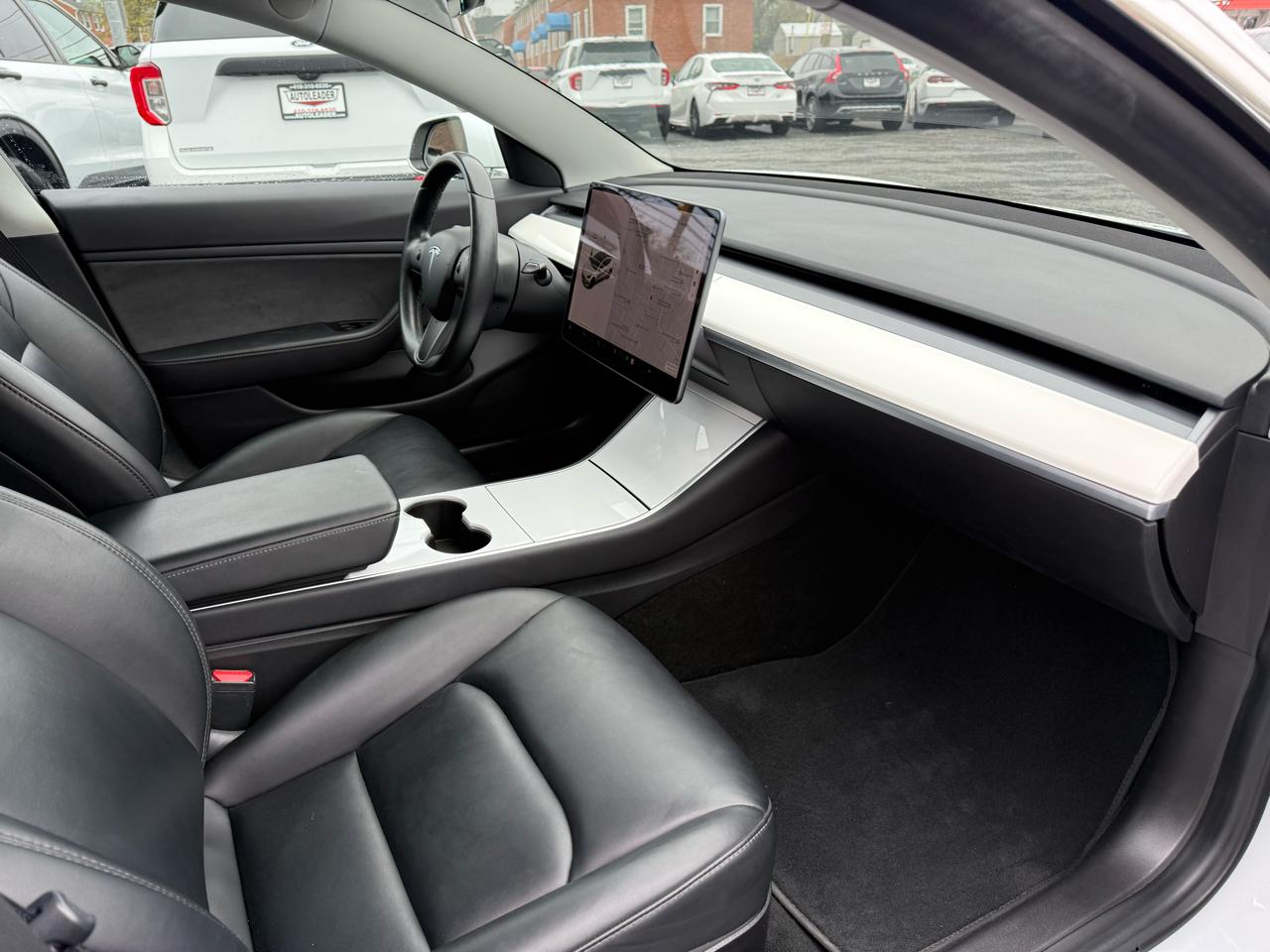 Tesla Model 3 Mid Range RWD *Ltd Avail* 2019