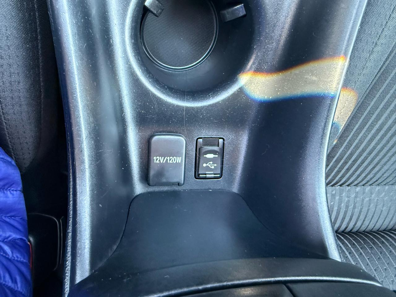 Toyota Prius 5dr HB Two (Natl) 2016