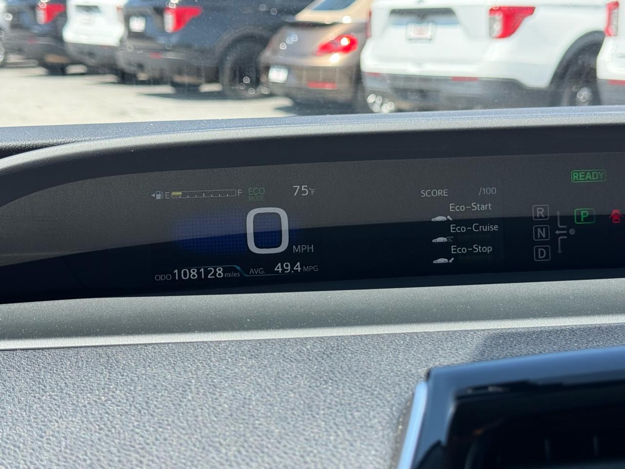 Toyota Prius 5dr HB Two (Natl) 2016