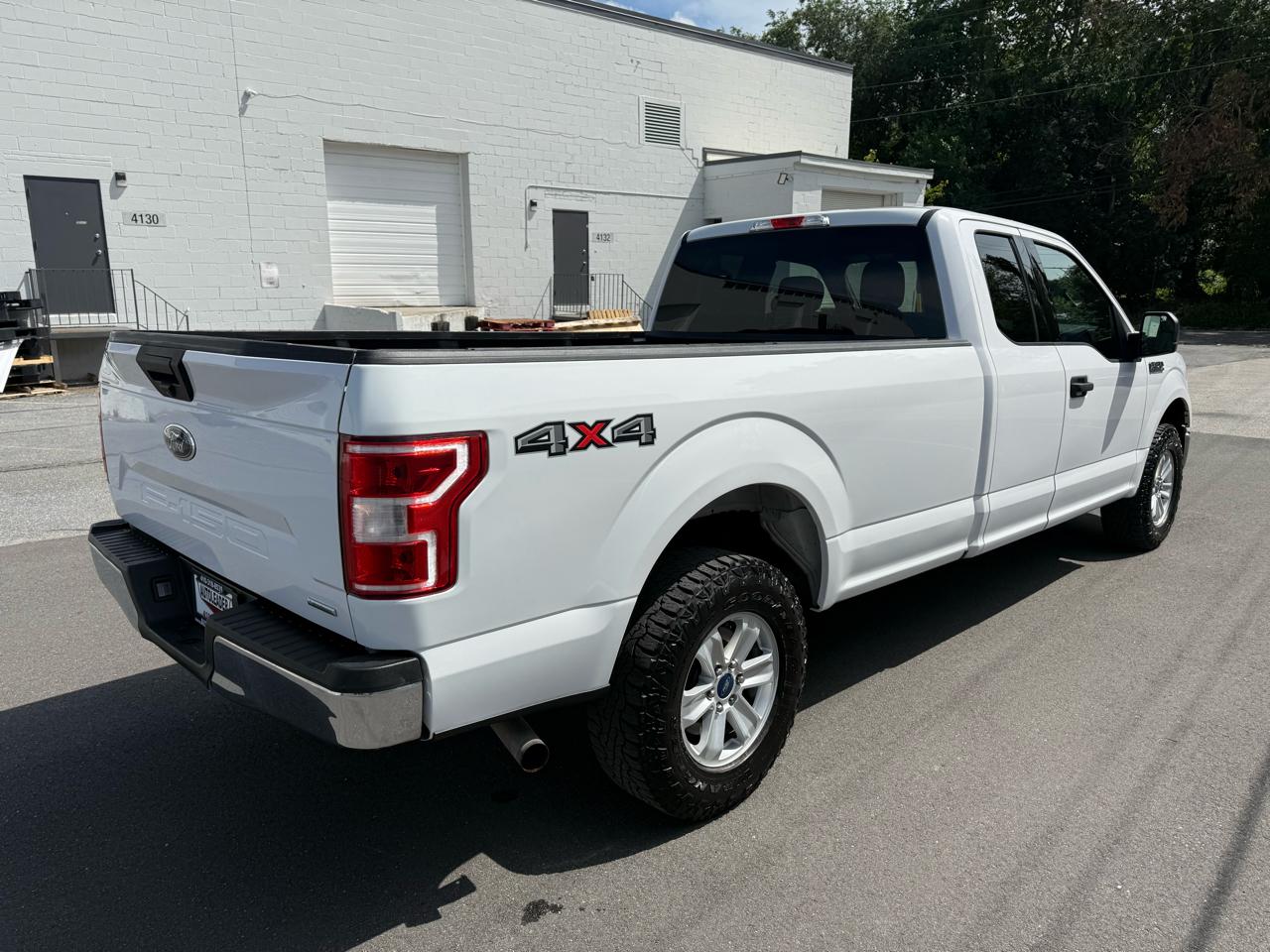 Ford F-150 XLT 4WD SuperCab 8' Box 2020