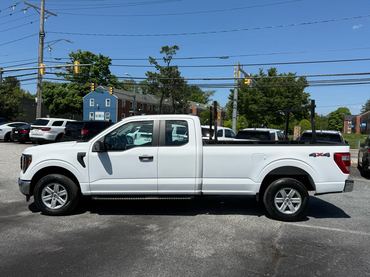 Ford F-150 XLT 4WD SuperCab 8' Box 2023