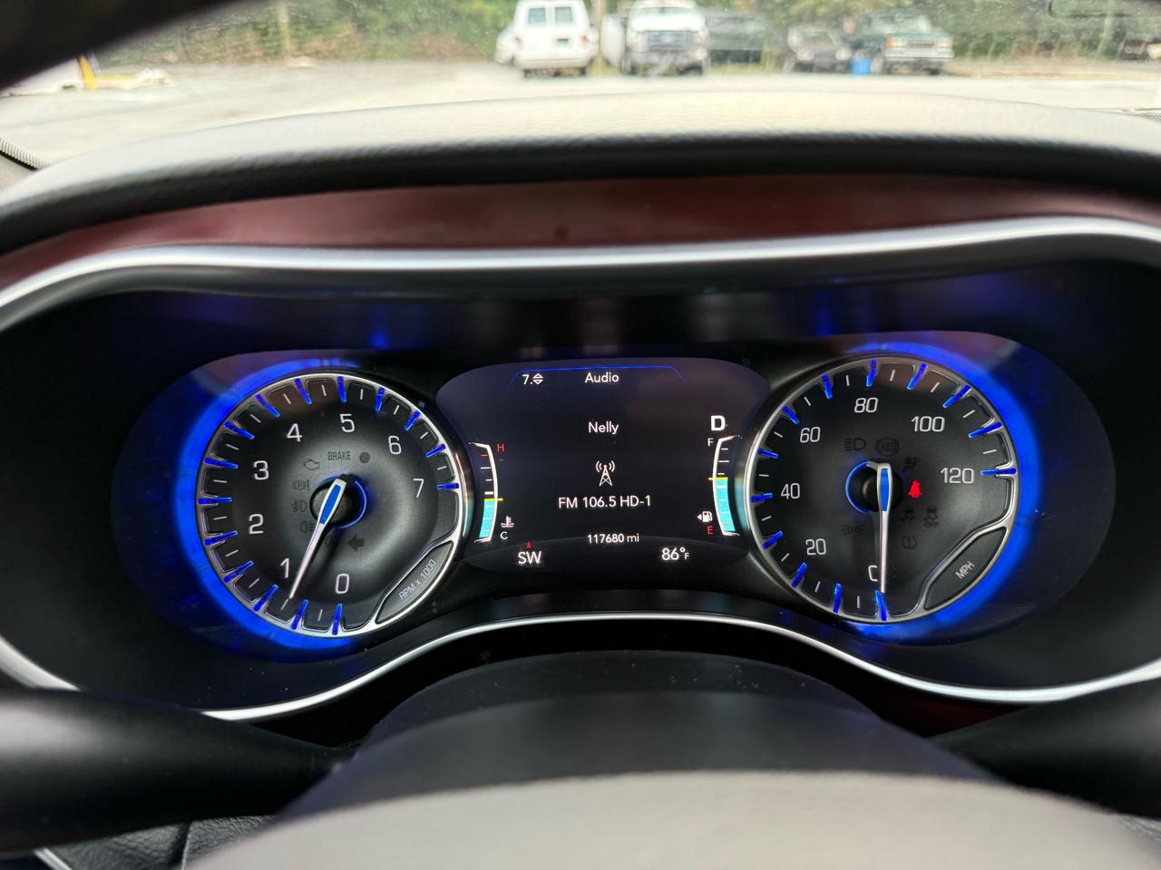 Chrysler Pacifica Touring L Plus 35th Anniversary FWD 2019