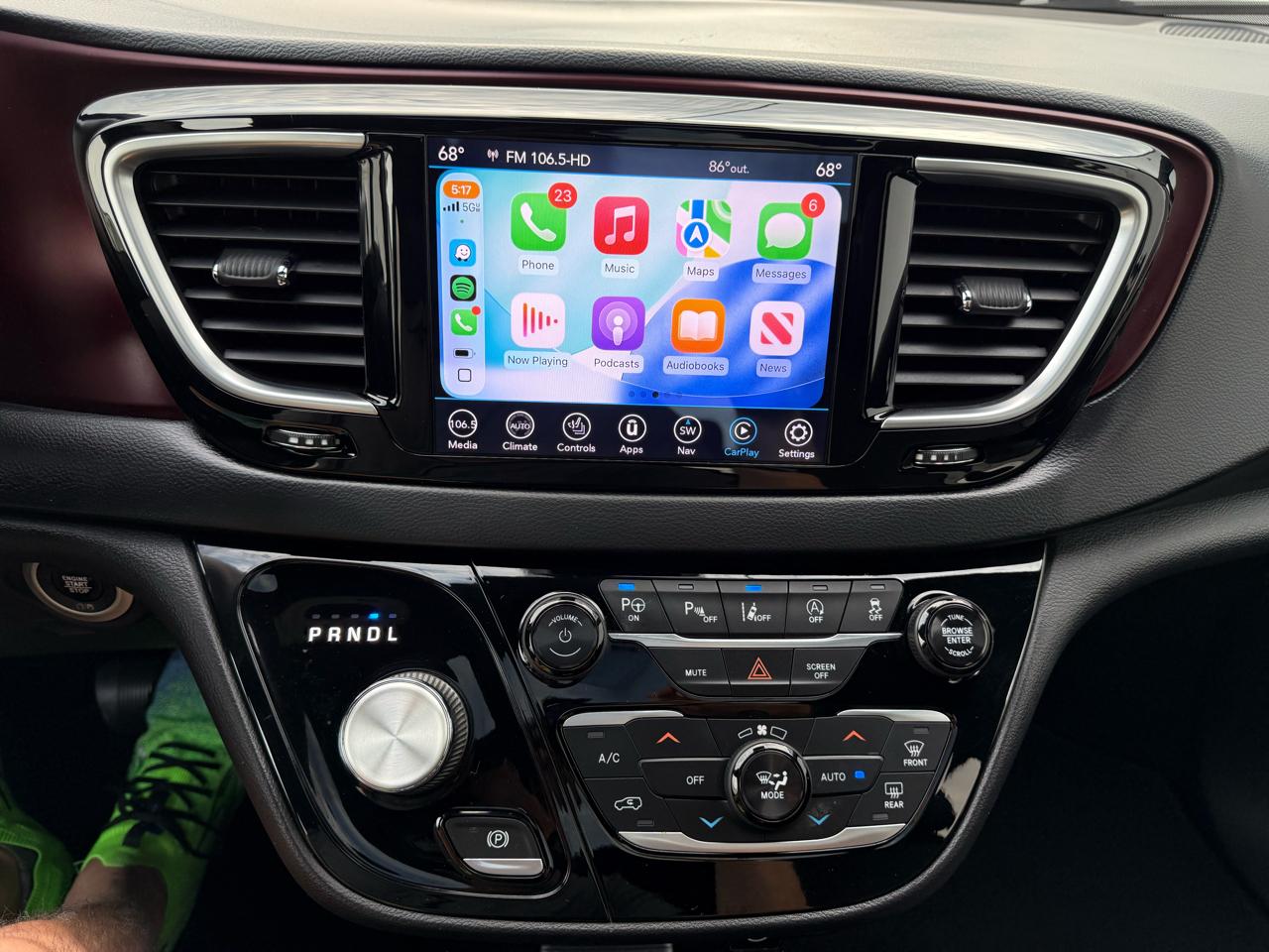 Chrysler Pacifica Touring L Plus 35th Anniversary FWD 2019