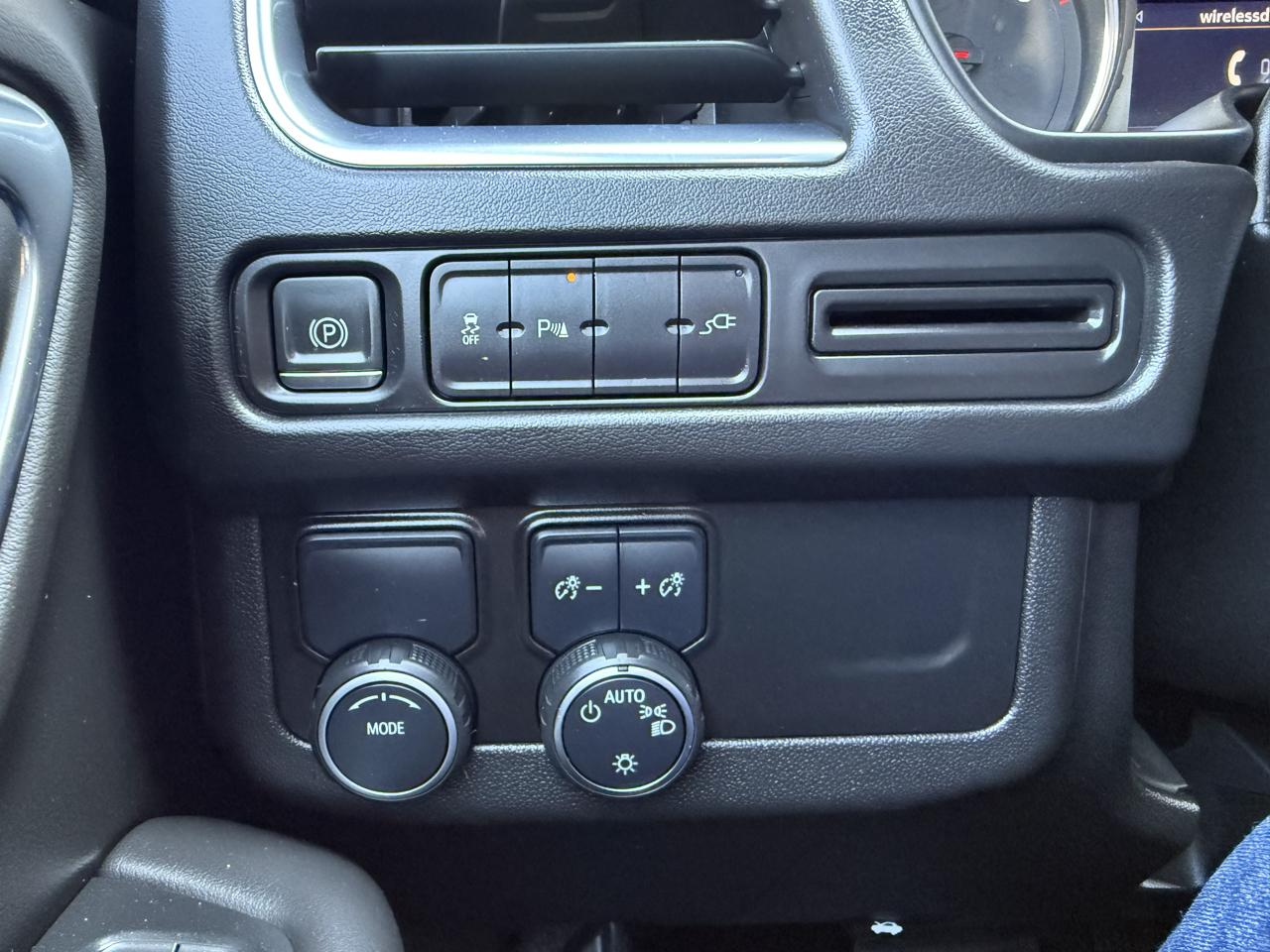 Chevrolet Tahoe 2WD 4dr Commercial 2021
