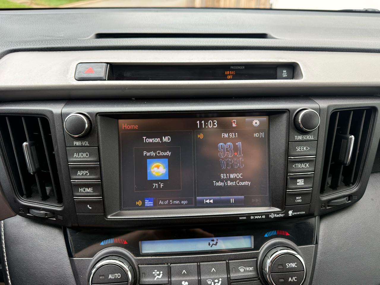 Toyota RAV4 AWD 4dr XLE (Natl) 2016