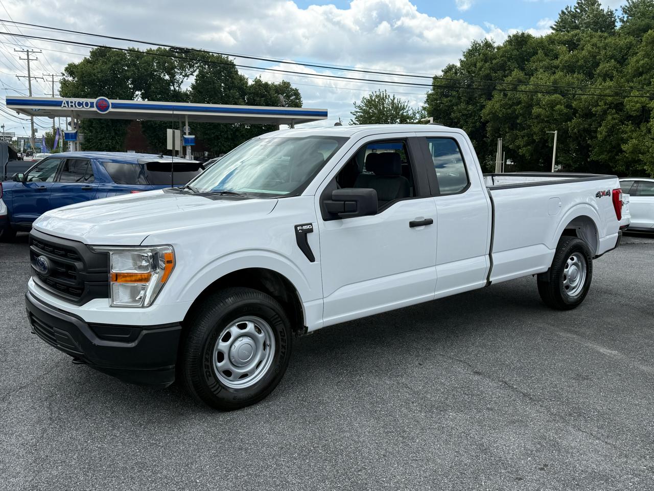 Ford F-150 XL 4WD SuperCab 8' Box 2021