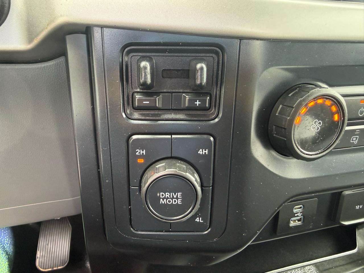 Ford F-150 XL 4WD SuperCab 8' Box 2021