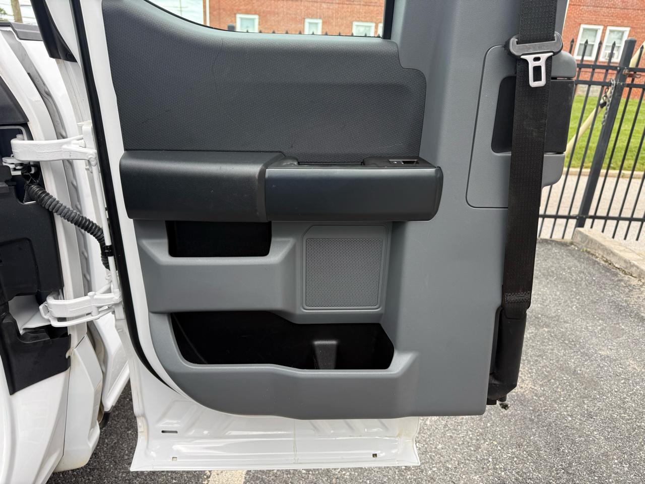 Ford F-150 XL 4WD SuperCab 8' Box 2021