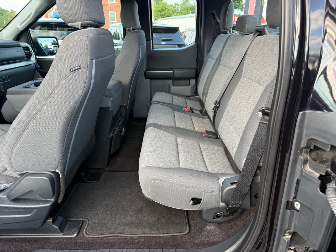 Ford F-150 XL 2WD SuperCab 8' Box 2021