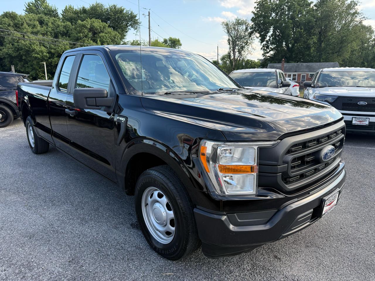 Ford F-150 XL 2WD SuperCab 8' Box 2021