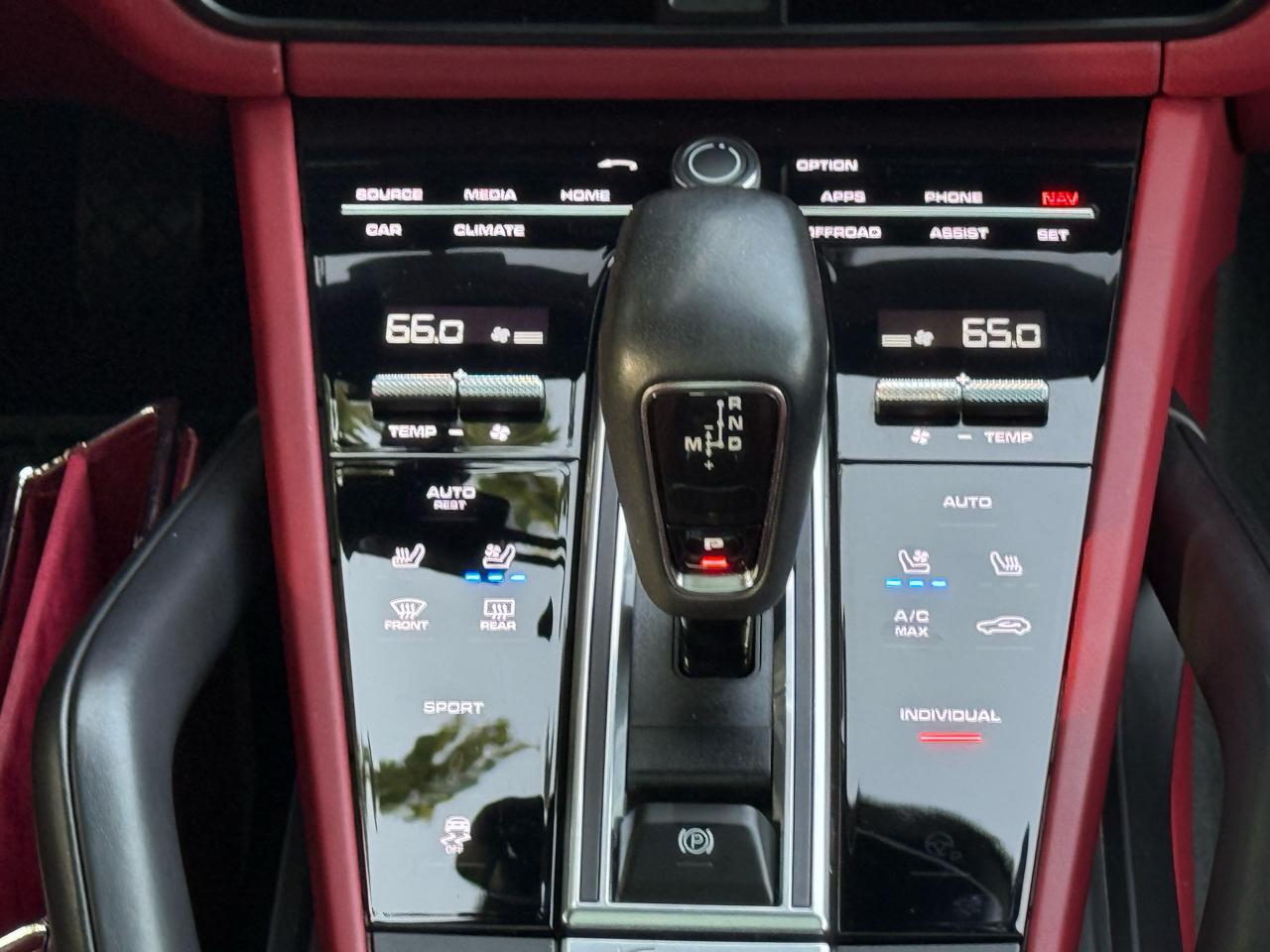 Porsche Cayenne AWD 2022