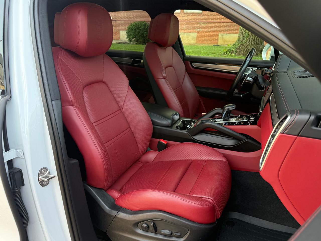 Porsche Cayenne AWD 2022
