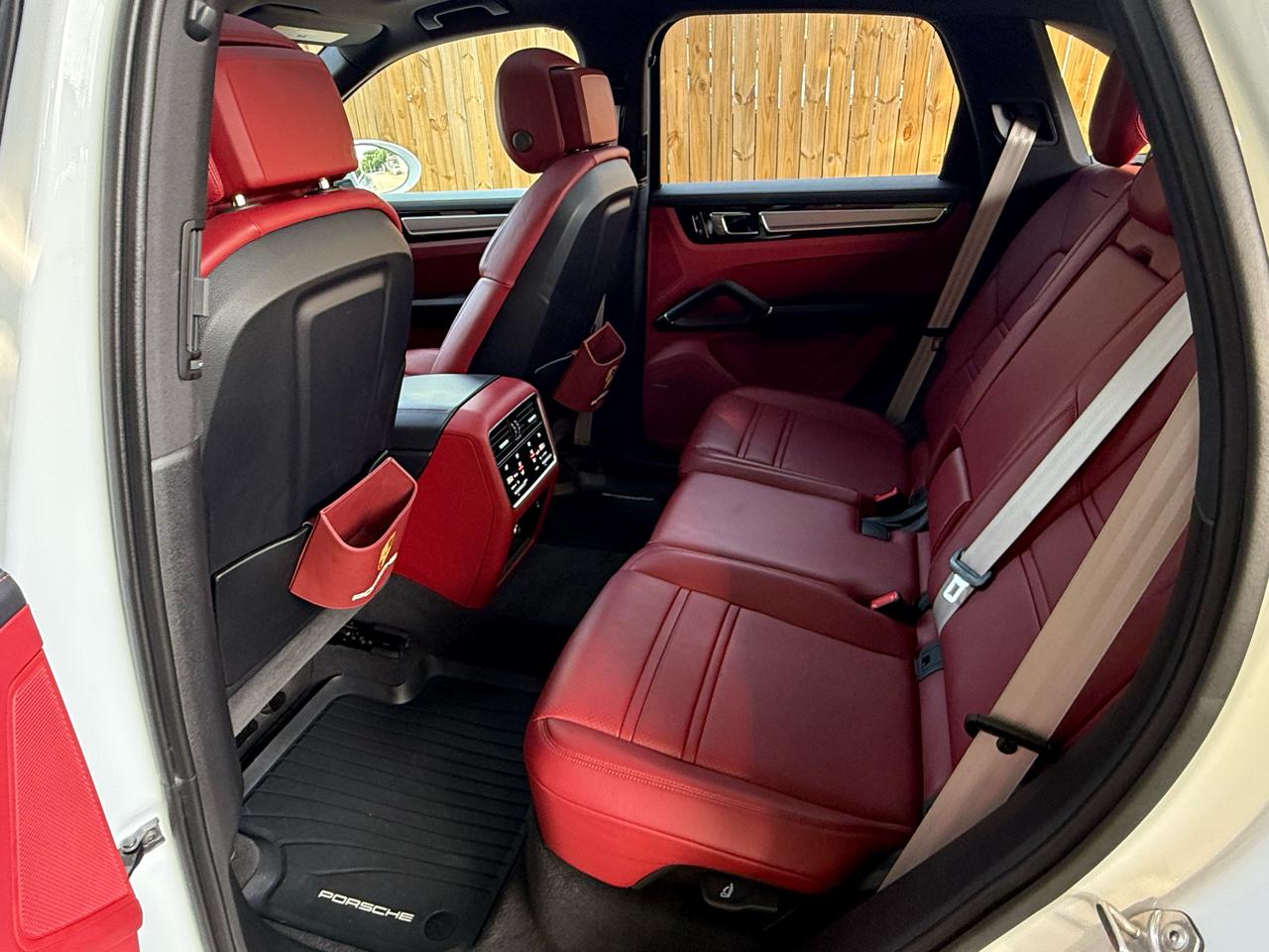 Porsche Cayenne AWD 2022