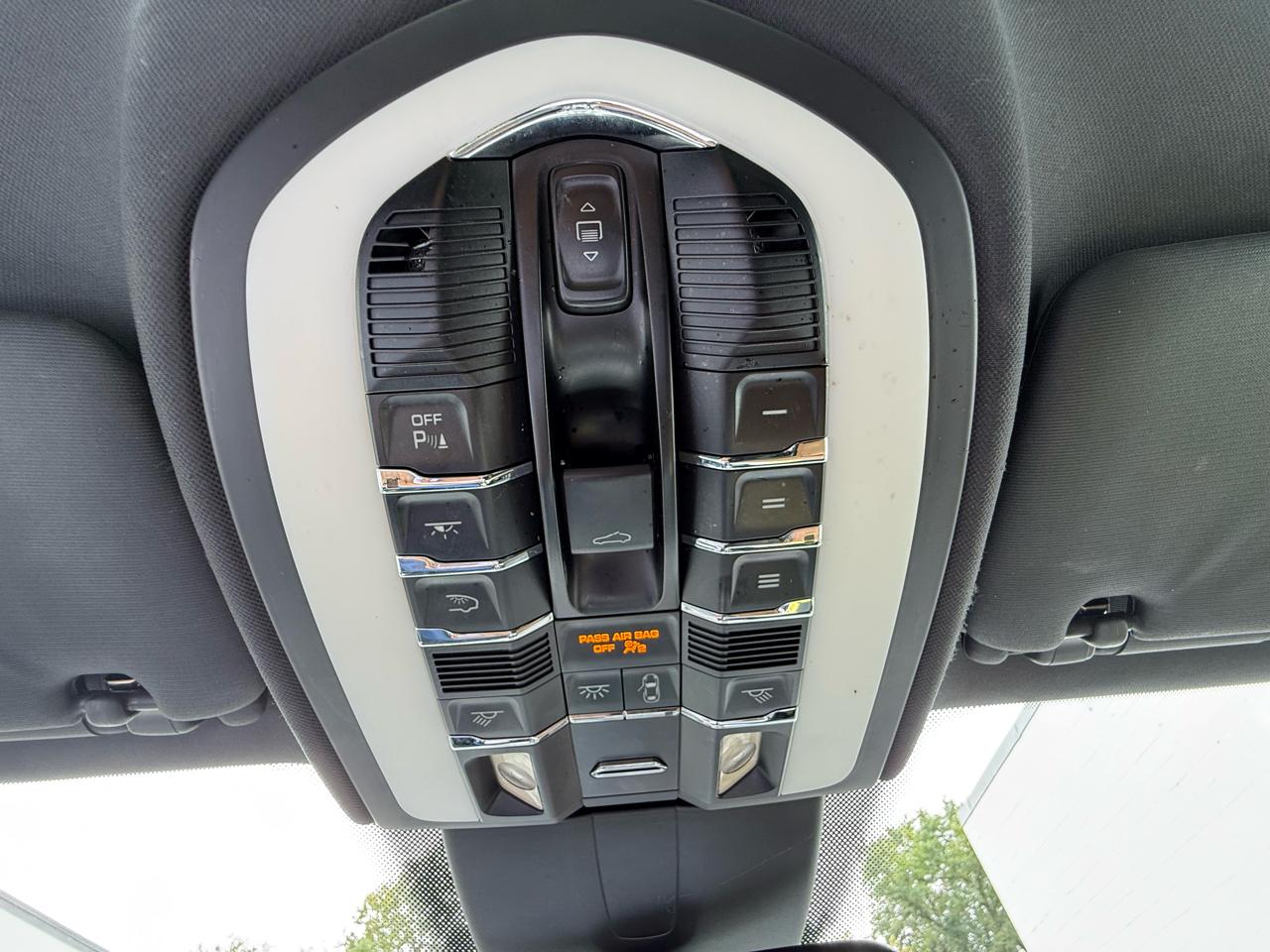 Porsche Cayenne AWD 4dr S E-Hybrid 2016