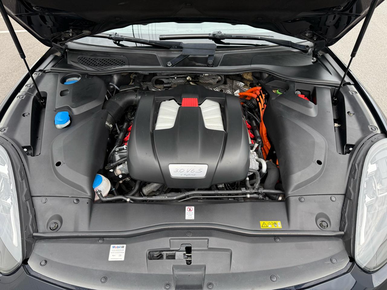 Porsche Cayenne AWD 4dr S E-Hybrid 2016