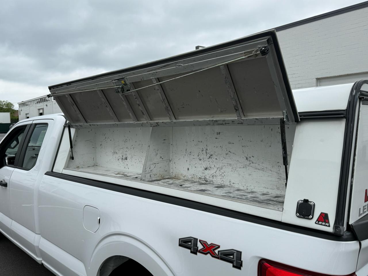 Ford F-150 XL 4WD SuperCab 8' Box 2022