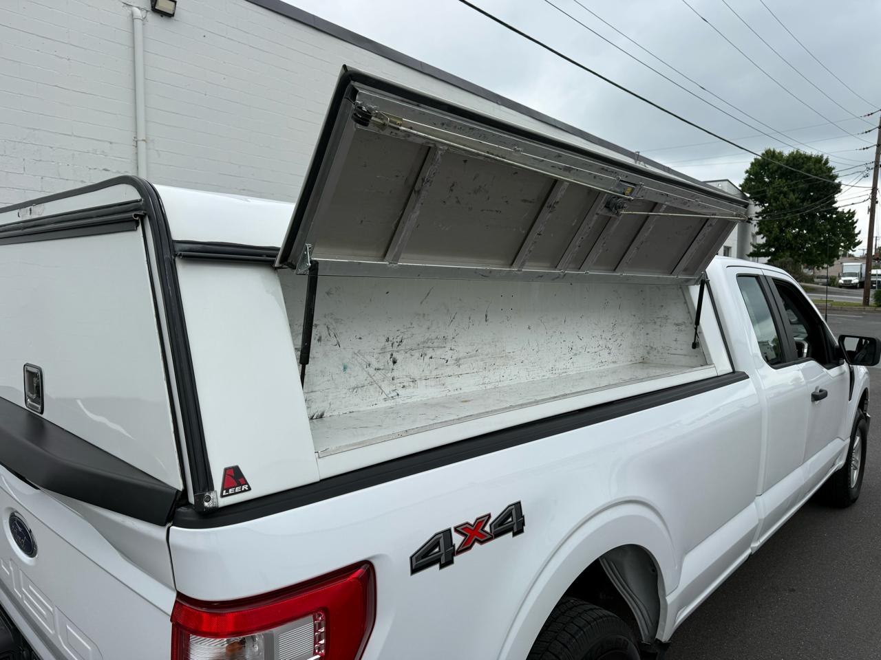 Ford F-150 XL 4WD SuperCab 8' Box 2022