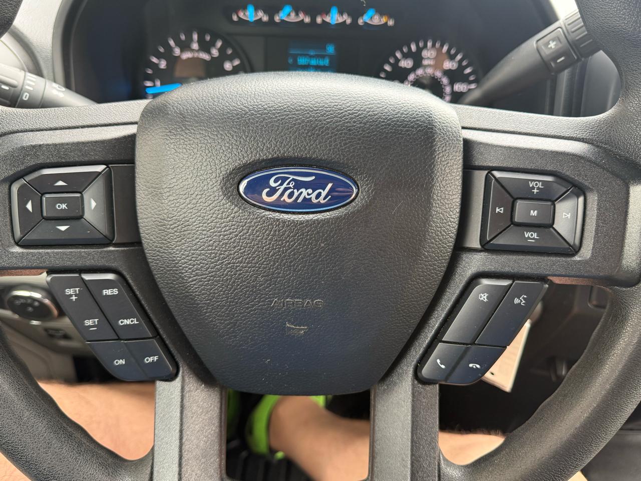 Ford F-150 XL 4WD SuperCrew 5.5' Box 2020