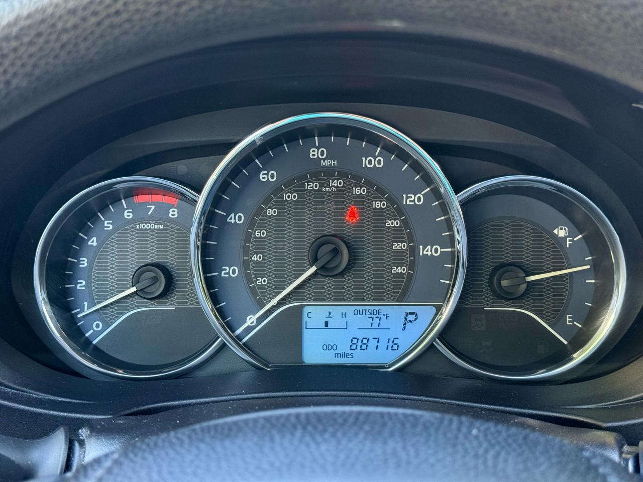 Toyota Corolla 4dr Sdn CVT LE ECO (Natl) 2016