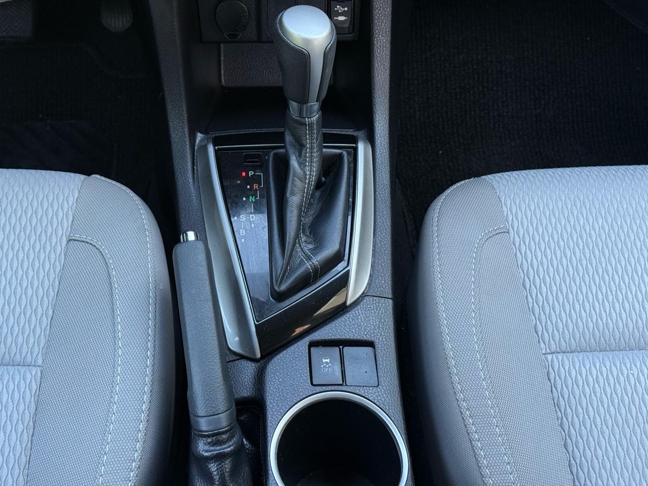 Toyota Corolla 4dr Sdn CVT LE ECO (Natl) 2016
