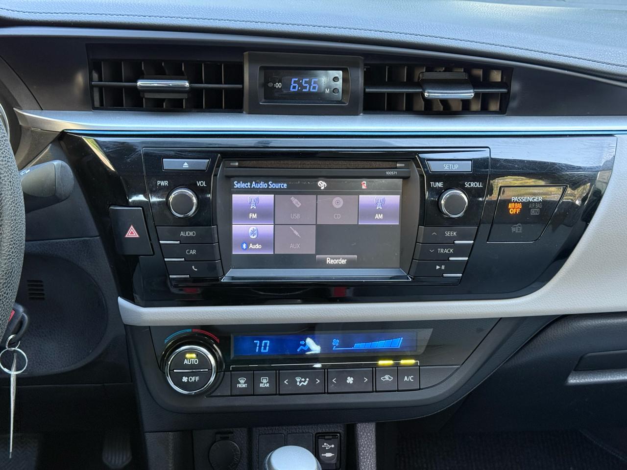 Toyota Corolla 4dr Sdn CVT LE ECO (Natl) 2016