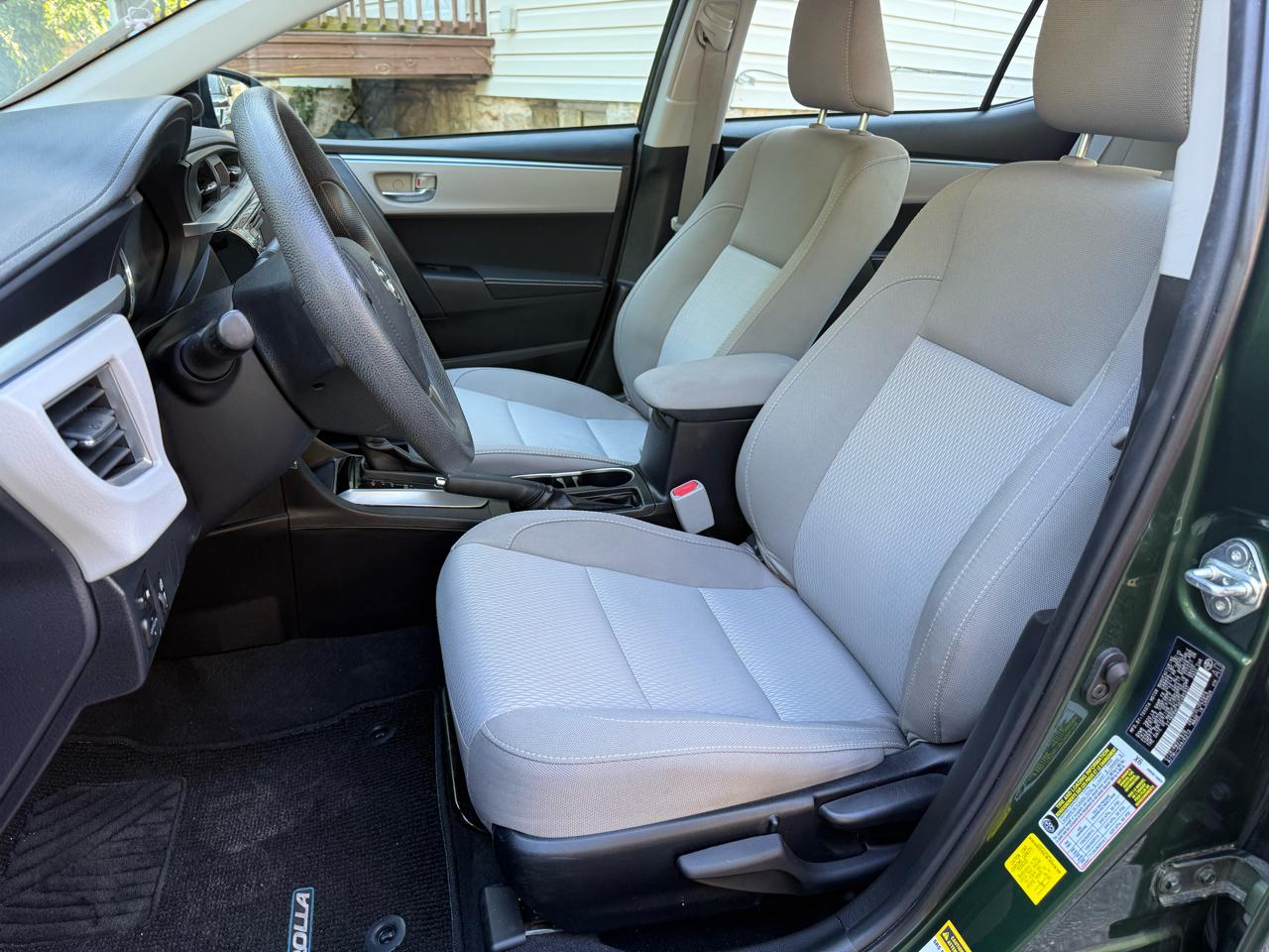 Toyota Corolla 4dr Sdn CVT LE ECO (Natl) 2016