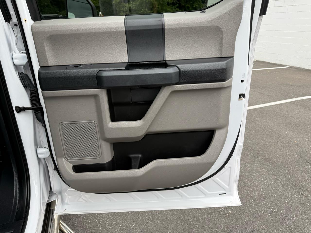 Ford F-150 FX4 SuperCrew 4WD 2020