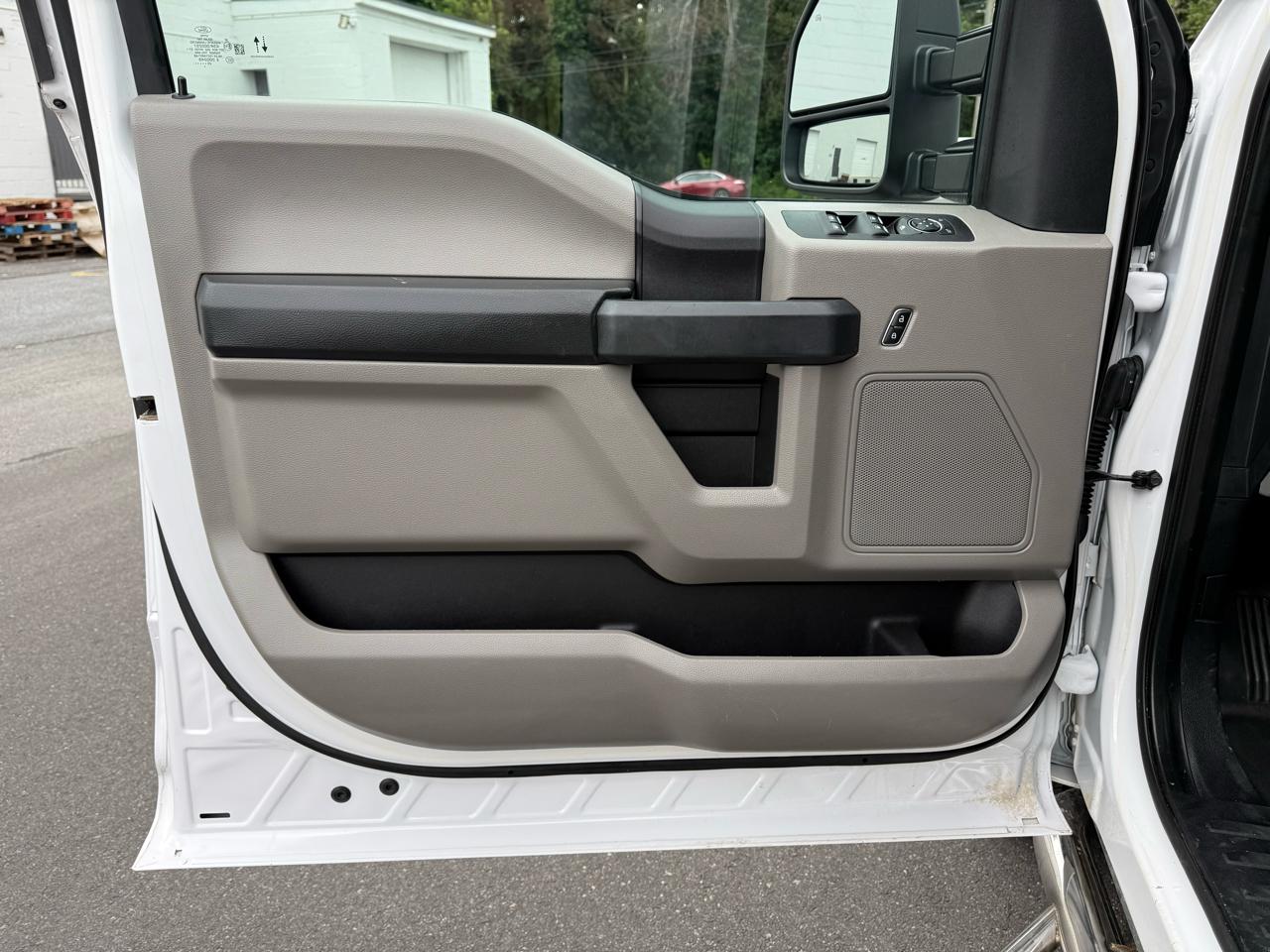 Ford F-150 FX4 SuperCrew 4WD 2020