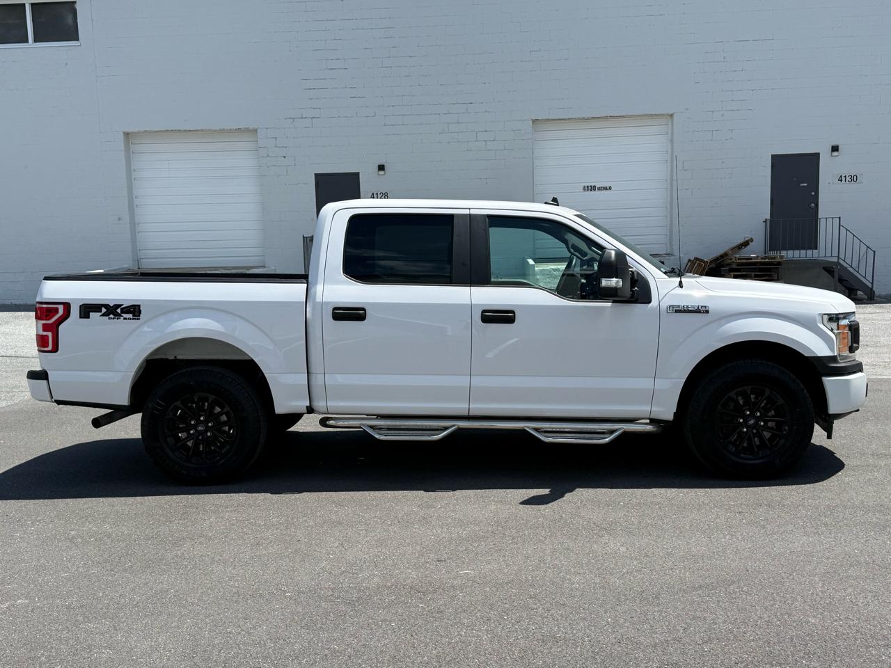 Ford F-150 FX4 SuperCrew 4WD 2020