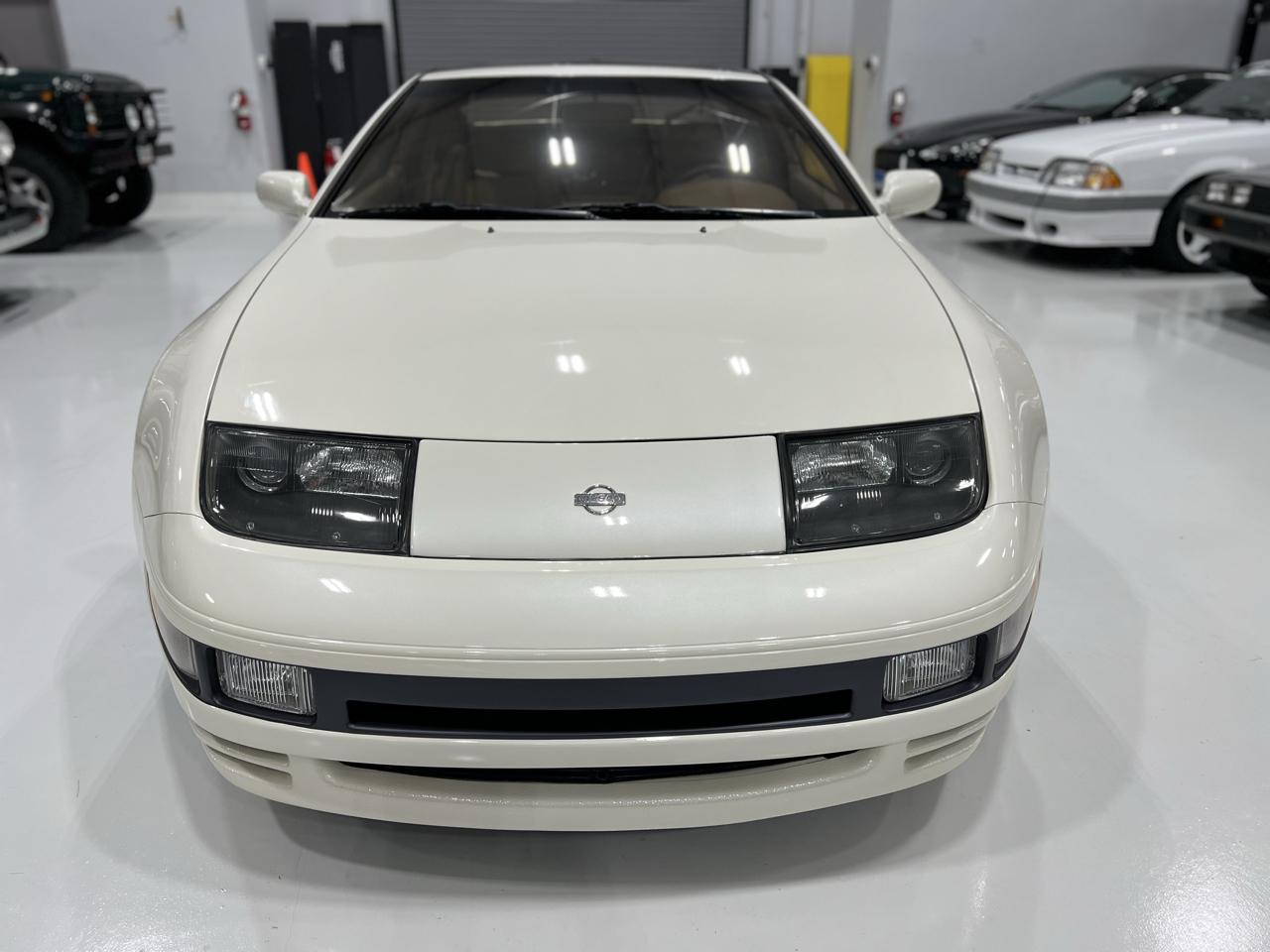 Nissan 300ZX 2dr Hatchback Coupe Turbo 5-Spd w/T-Bar 1992