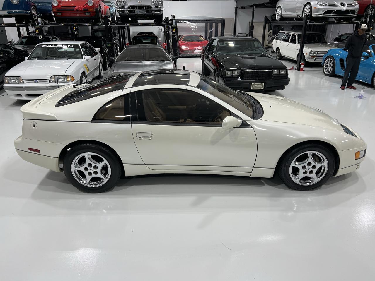 Nissan 300ZX 2dr Hatchback Coupe Turbo 5-Spd w/T-Bar 1992