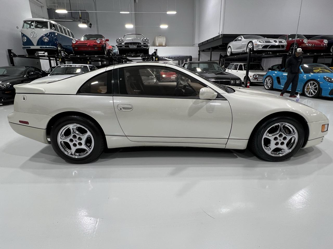 Nissan 300ZX 2dr Hatchback Coupe Turbo 5-Spd w/T-Bar 1992