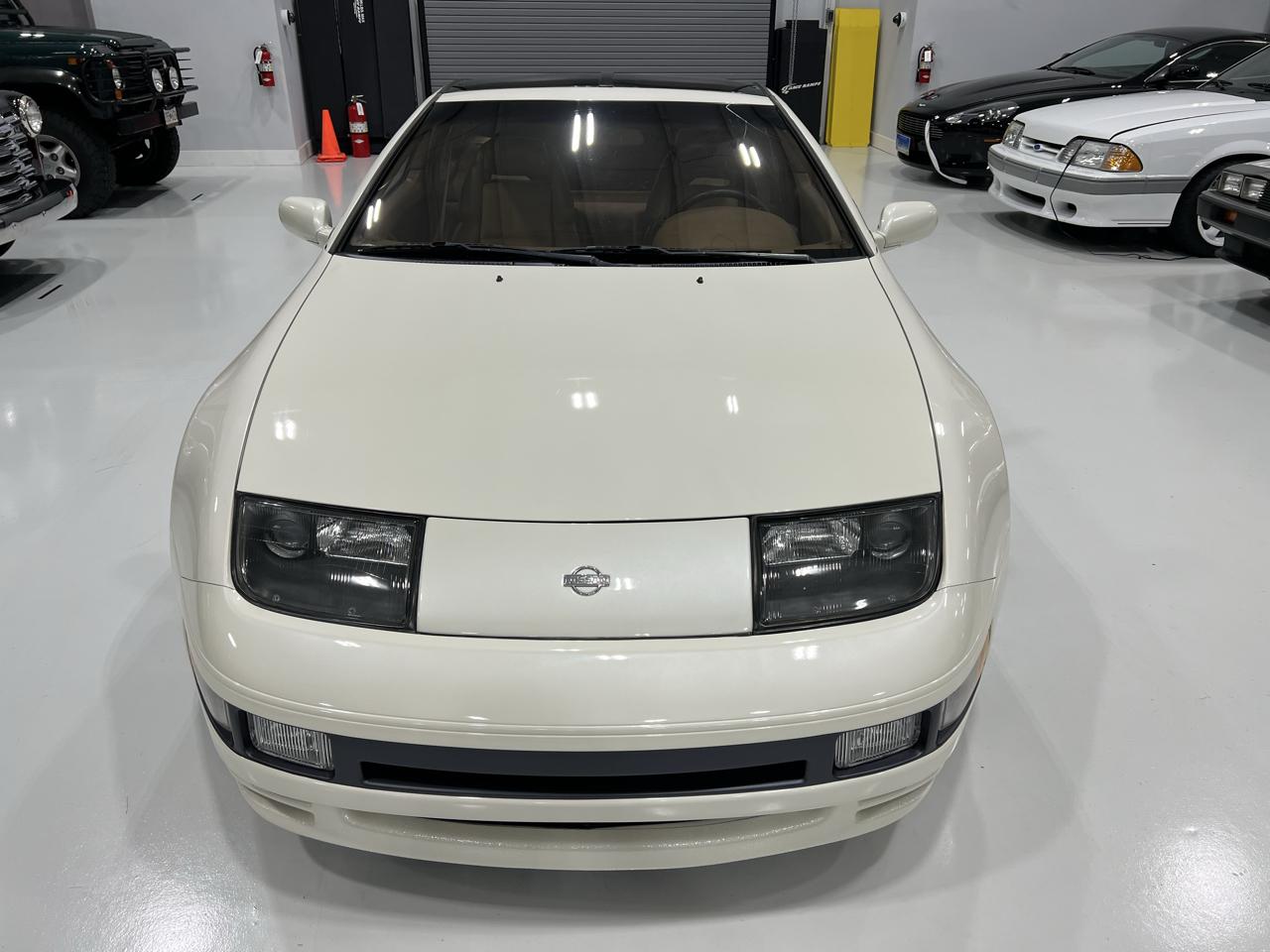 Nissan 300ZX 2dr Hatchback Coupe Turbo 5-Spd w/T-Bar 1992