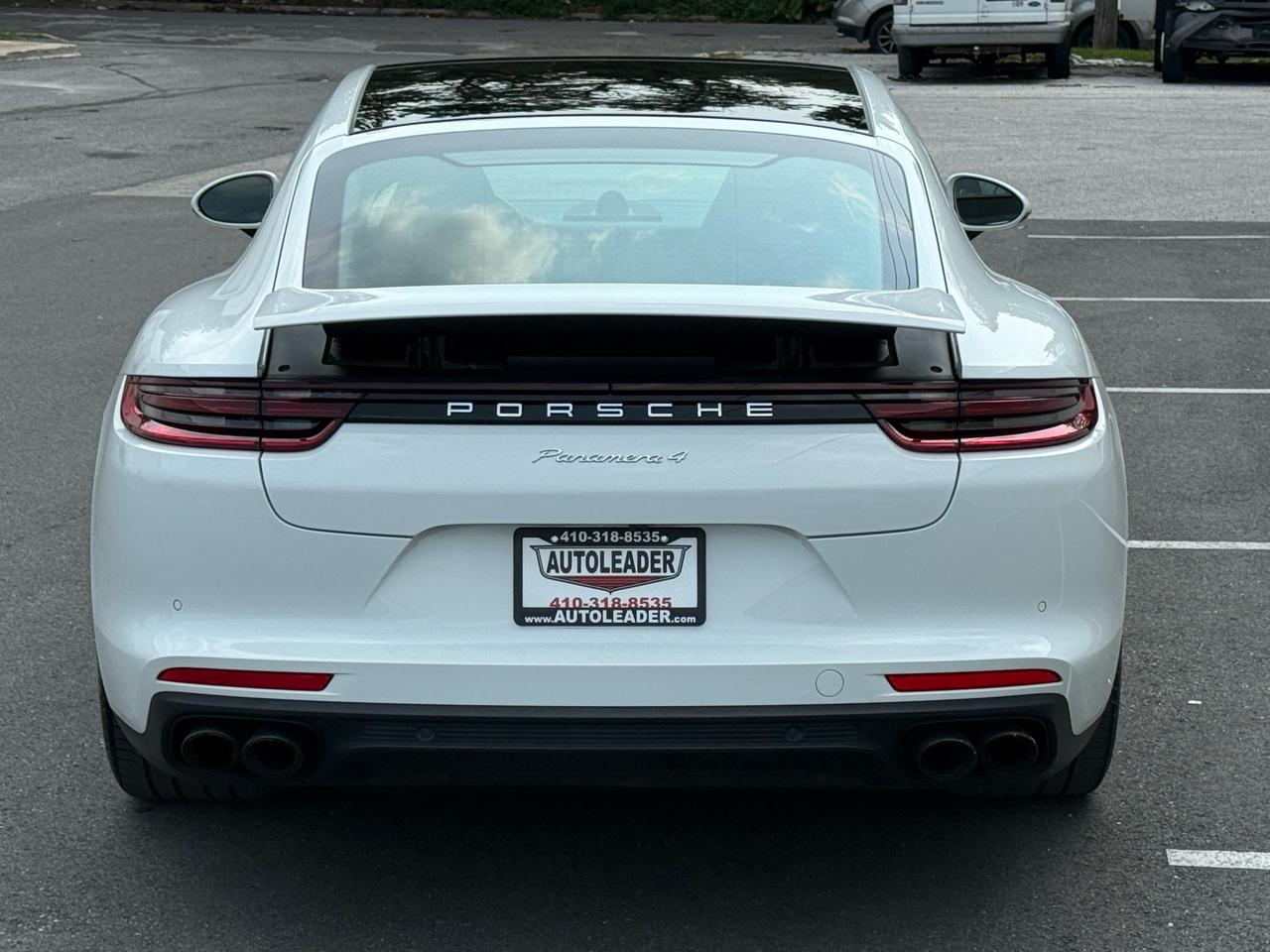 Porsche Panamera 4 AWD 2018