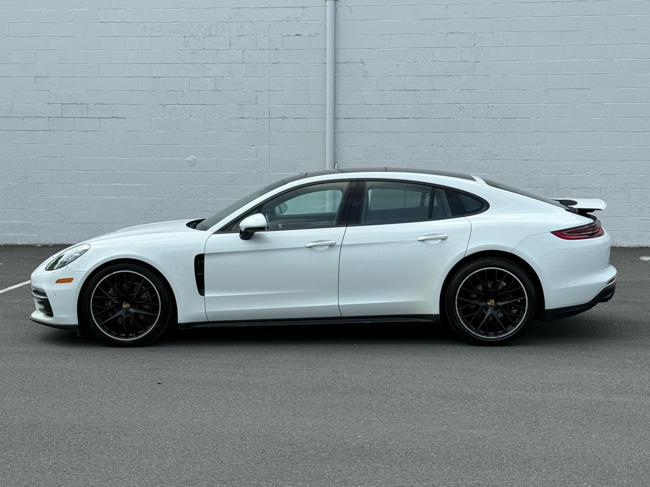 Porsche Panamera 4 AWD 2018
