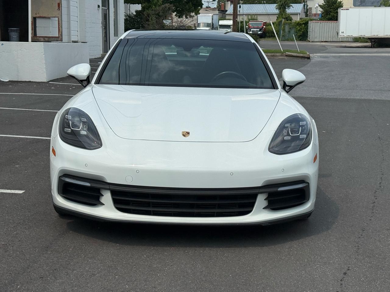 Porsche Panamera 4 AWD 2018