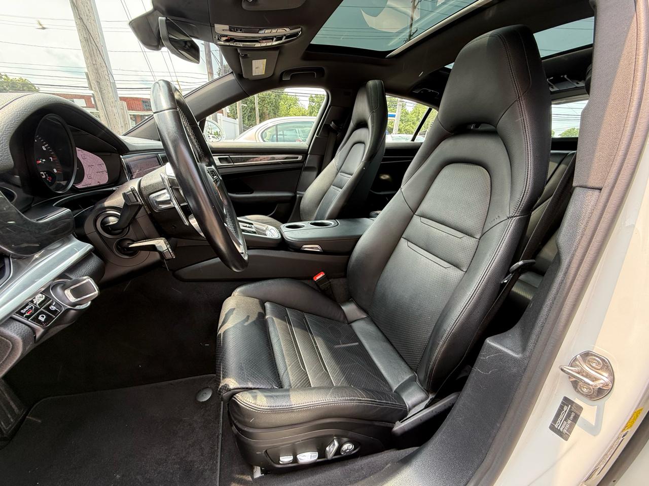 Porsche Panamera 4 AWD 2018
