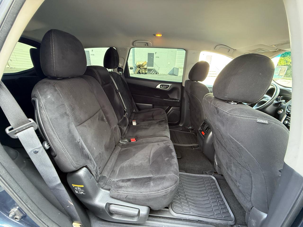 Nissan Pathfinder 4WD 4dr SV *Ltd Avail* 2015