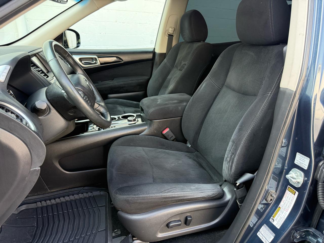 Nissan Pathfinder 4WD 4dr SV *Ltd Avail* 2015