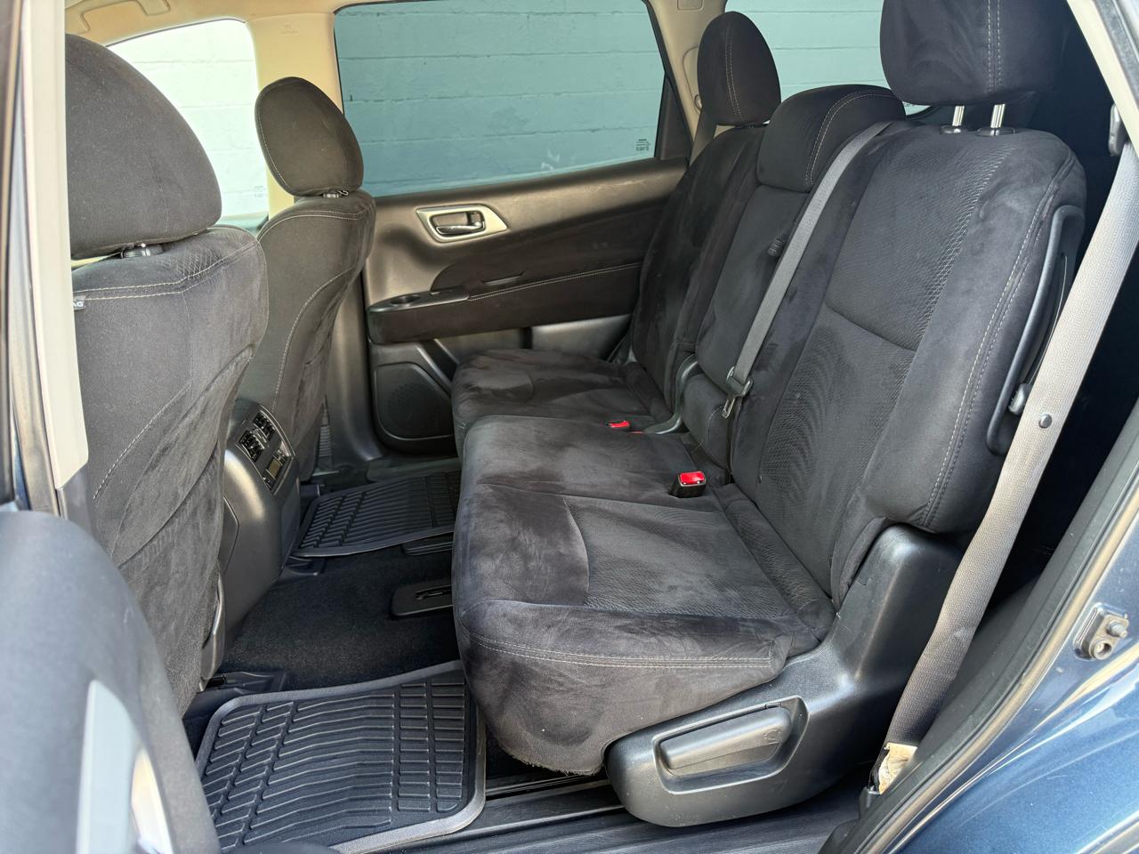 Nissan Pathfinder 4WD 4dr SV *Ltd Avail* 2015